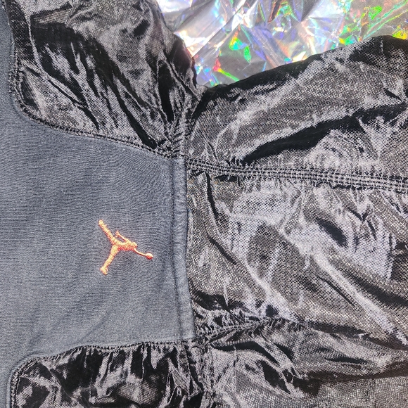 Jordan's men's small black and red hoodie - Picture 12 of 13